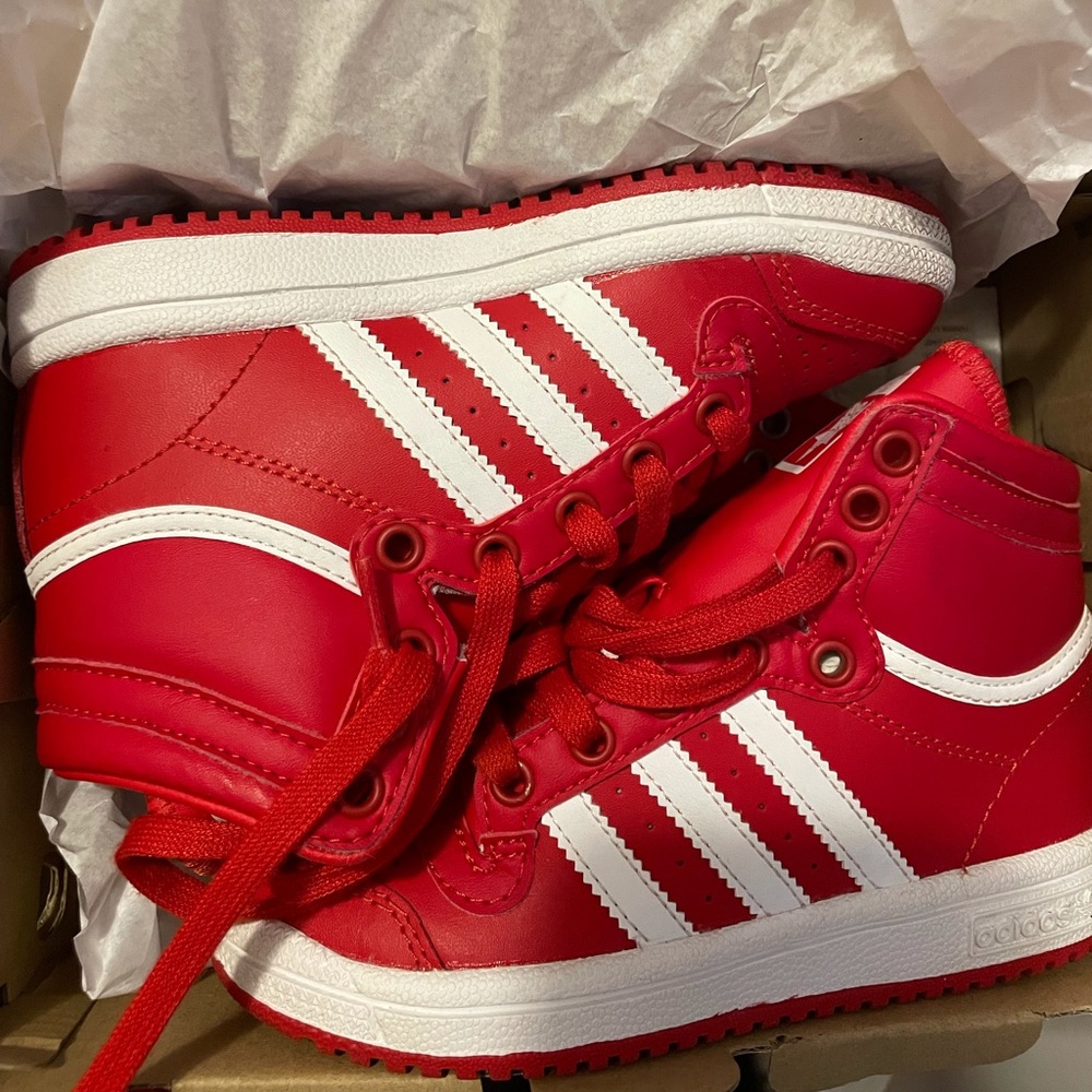 No filter clean clean clean Adidas